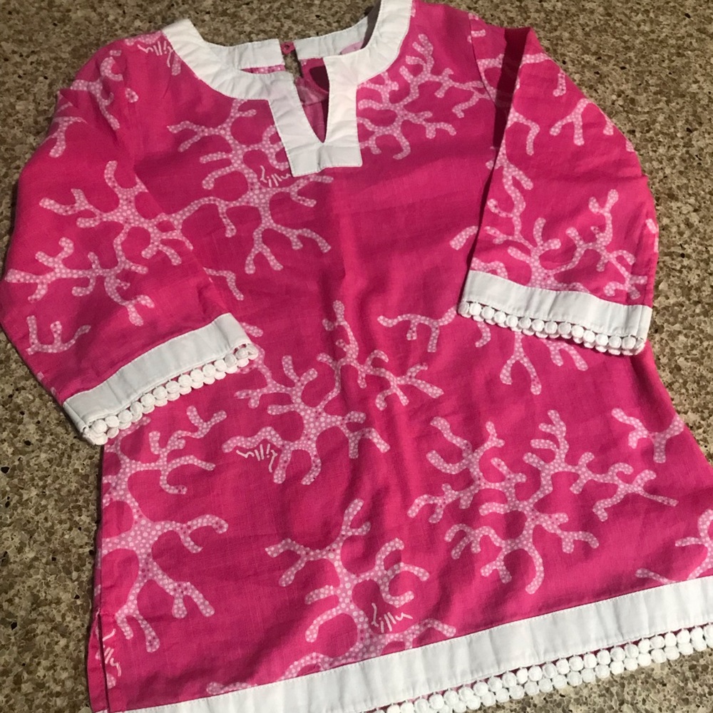 Lily Pulitzer Girls 4 dress or  swim cover